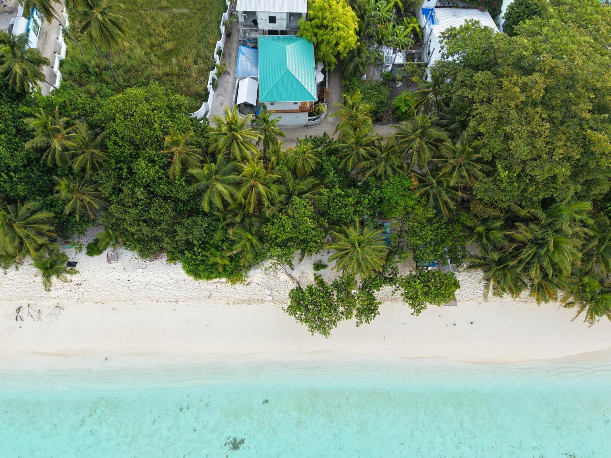 Ukulhas View Hotel Exterior photo